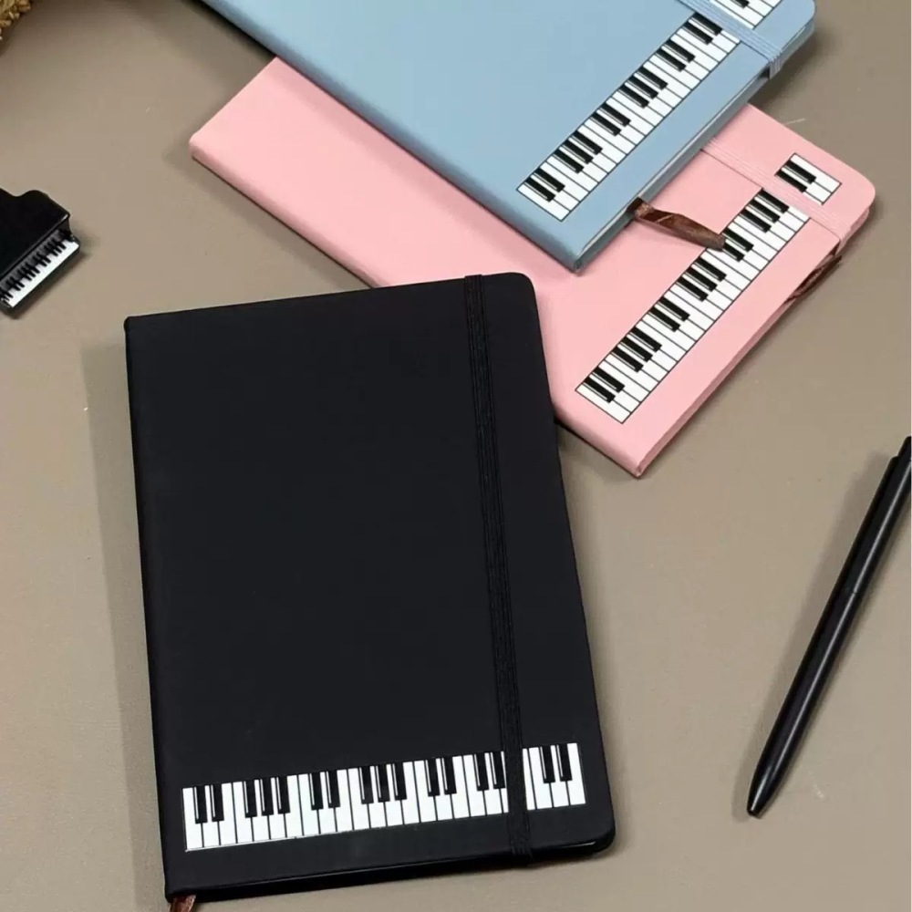 Music Theme Notebook Piano Sty - Blank Sheet Music Notebook ulasan dan harga